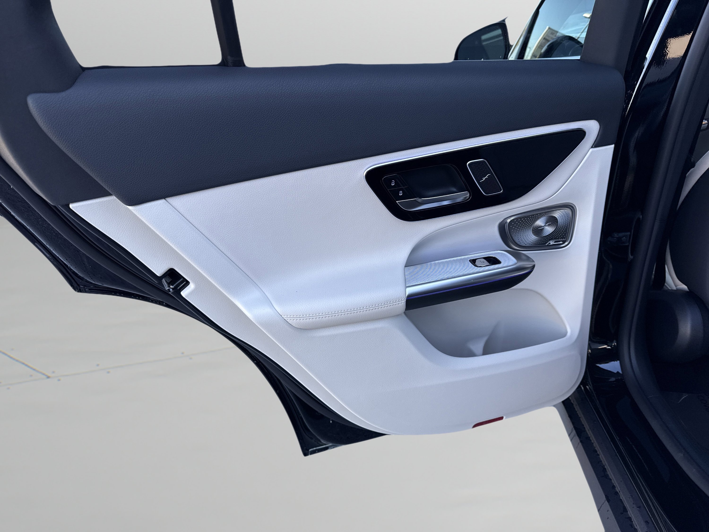 2026 Mercedes-Benz GLC Base - Photo 30