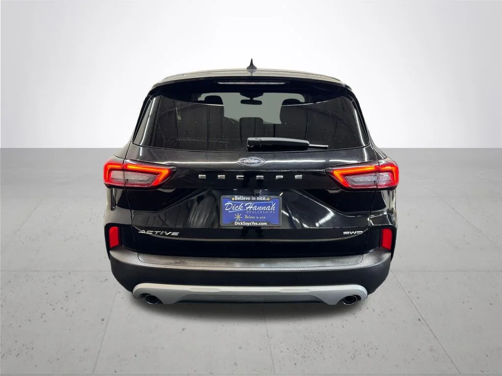 Used 2025 Black Ford Active image 5