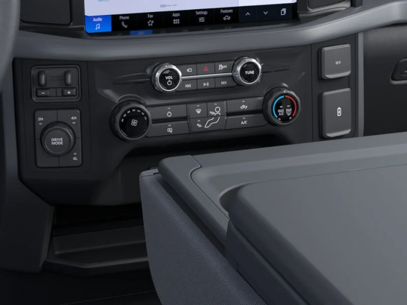 New 2026 Oxford White Ford XL image 15