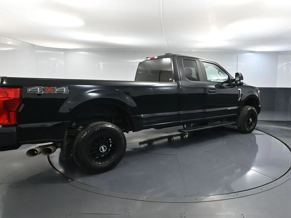 2022 Ford F-350 Super Duty XL - Photo 6