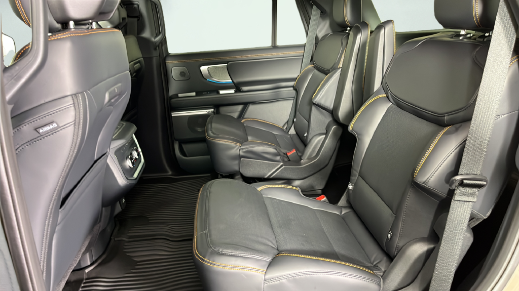 New 2027 Marsh Gray Ford Tremor® image 14