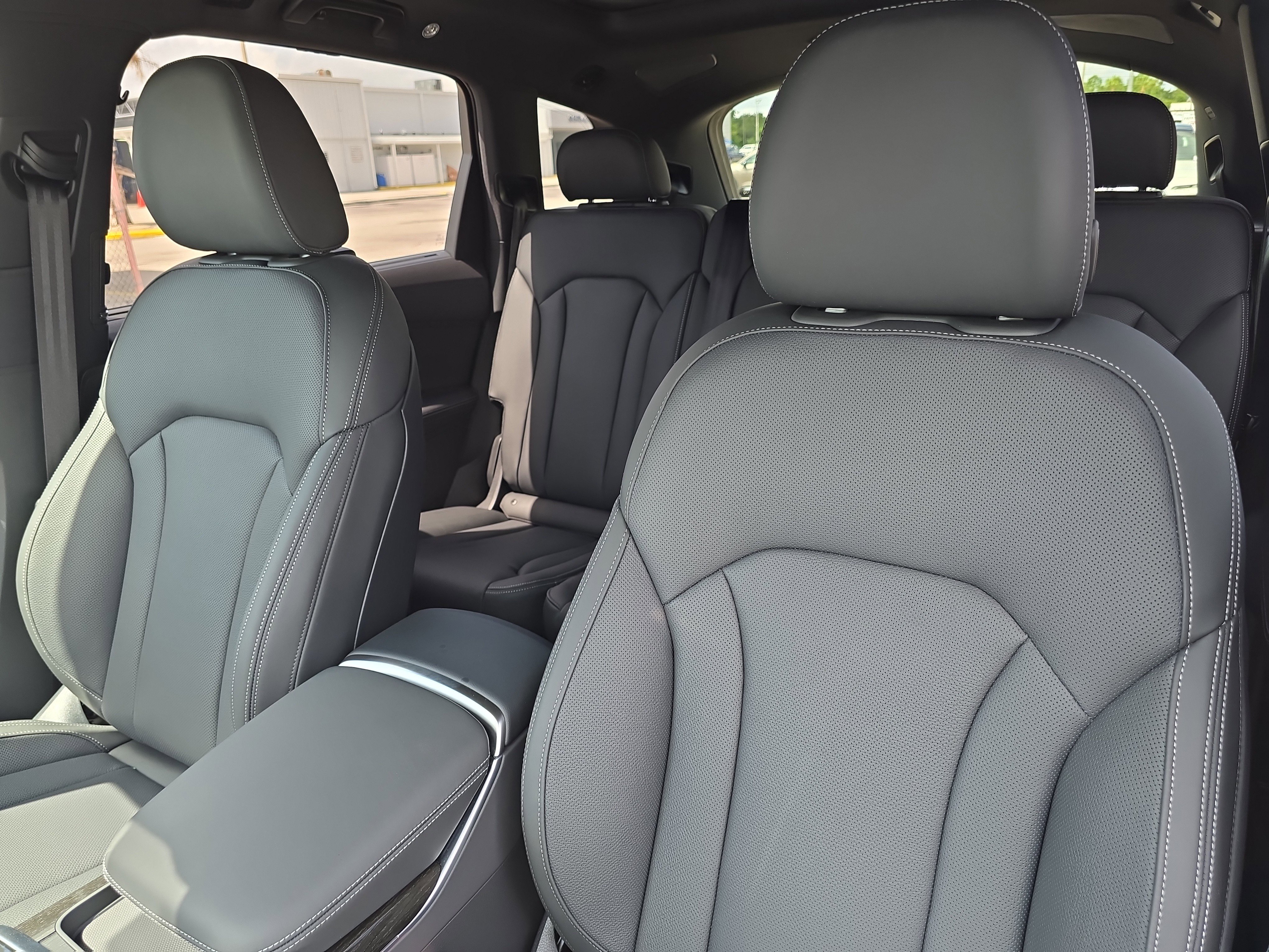 2025 Audi Q7 Prestige - Photo 21