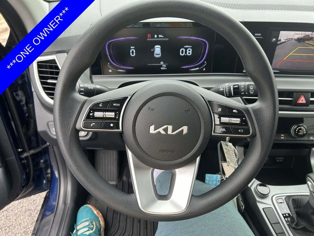 Used 2026 Blue Kia LX image 26
