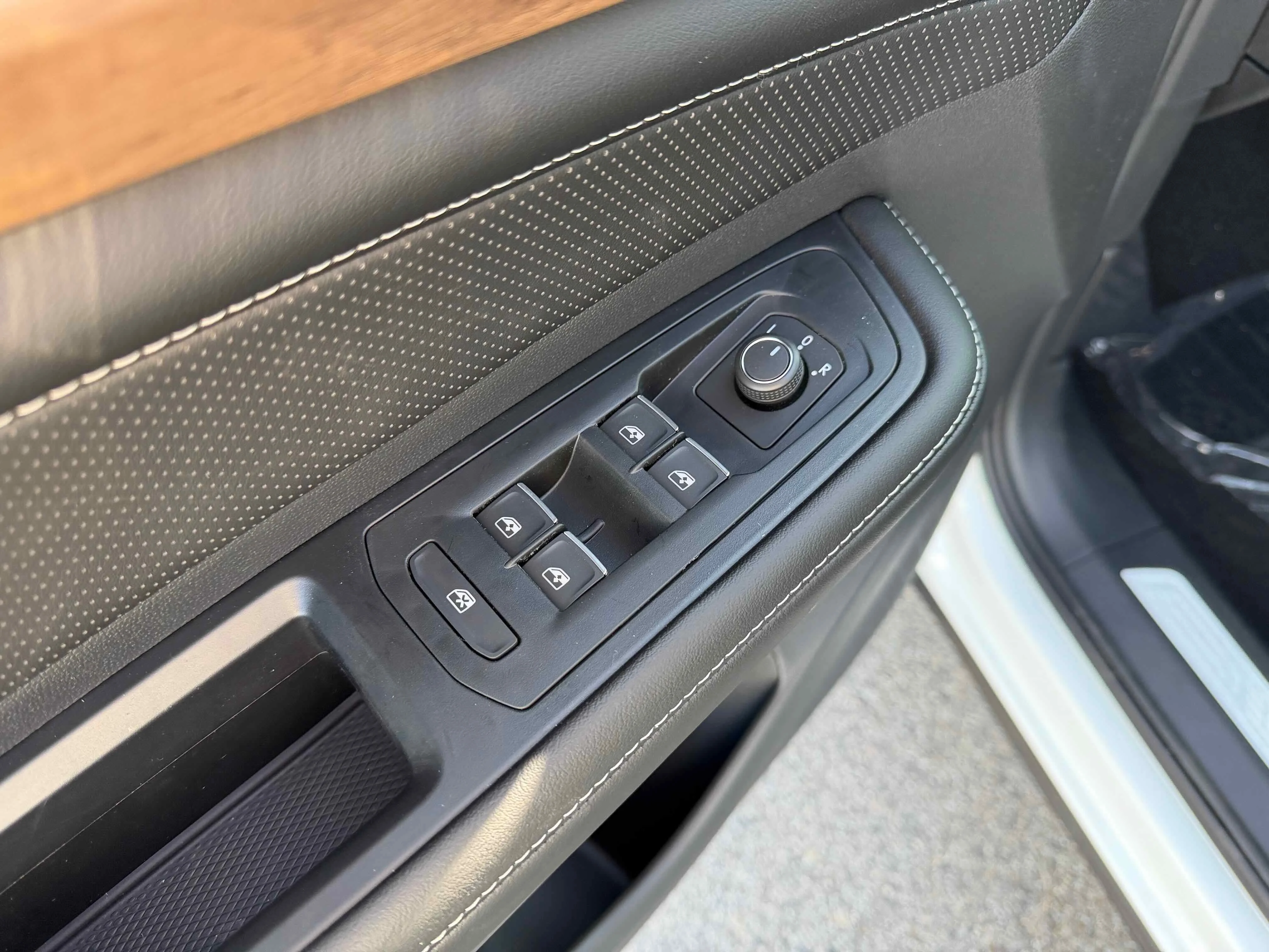 New 2026 Opal Volkswagen 2.0T SE w/Technology image 16