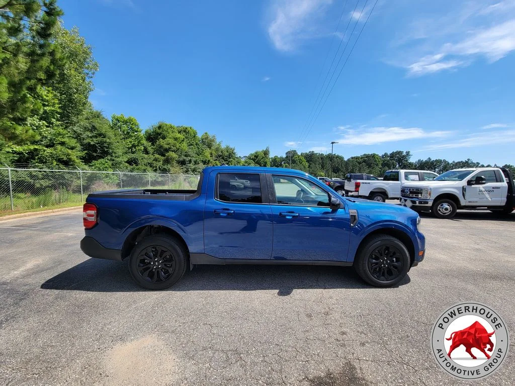Used 2024 Blue Ford Lariat image 6