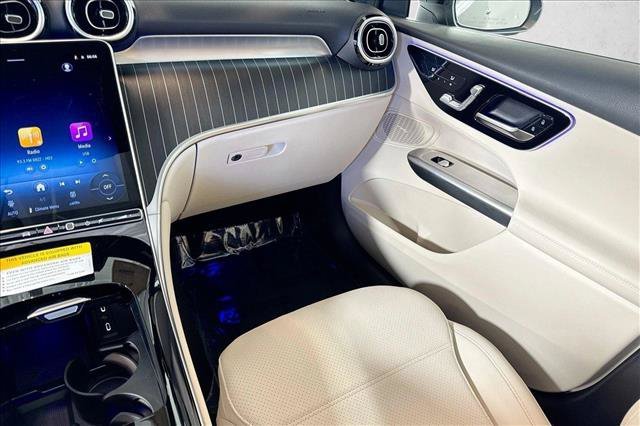 New 2026 Obsidian Black Metallic Mercedes-Benz GLC 300 image 51