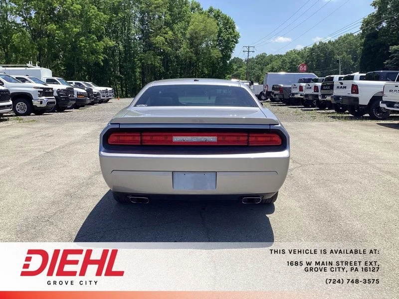 Used 2011 Gray Dodge R/T image 6