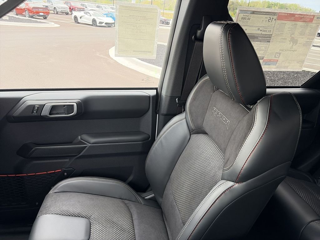 New 2026 White Ford Raptor image 23