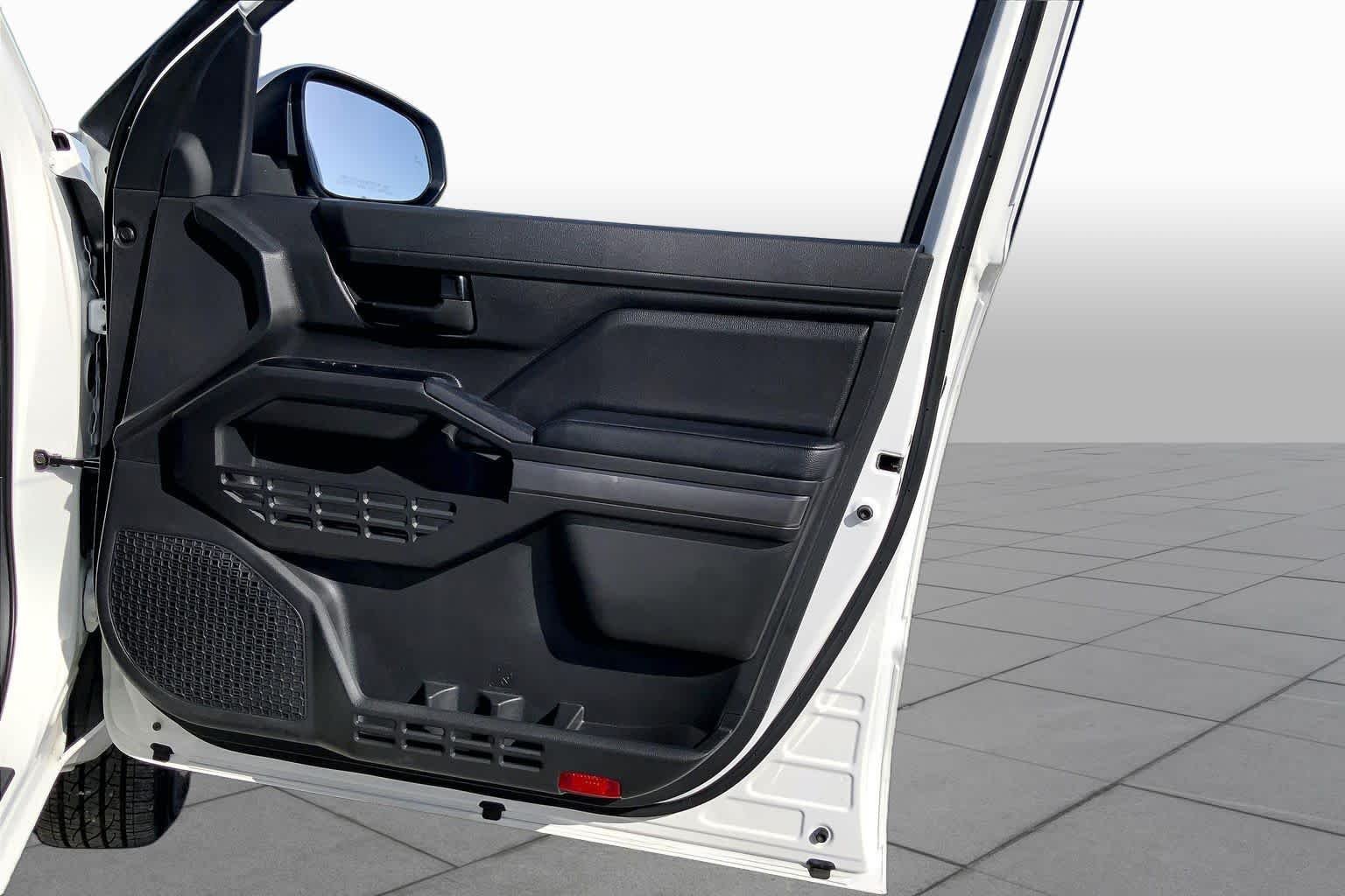 Used 2026 Ice Cap Toyota SR5 image 22