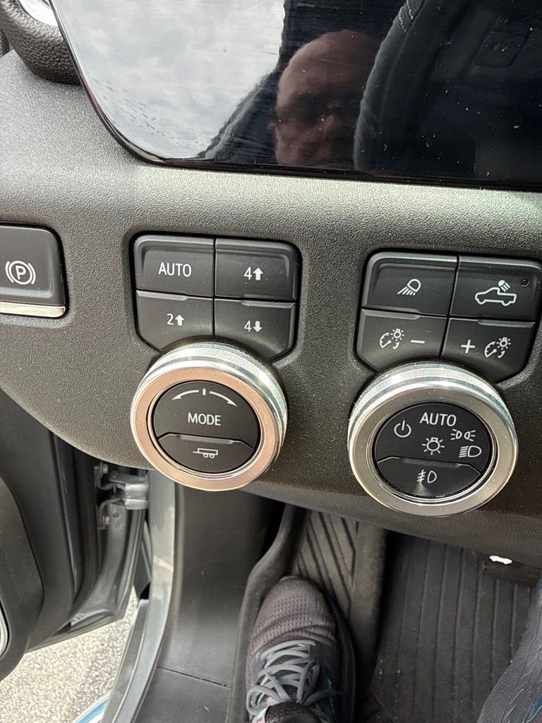 Used 2024 Gray Chevrolet LTZ image 31