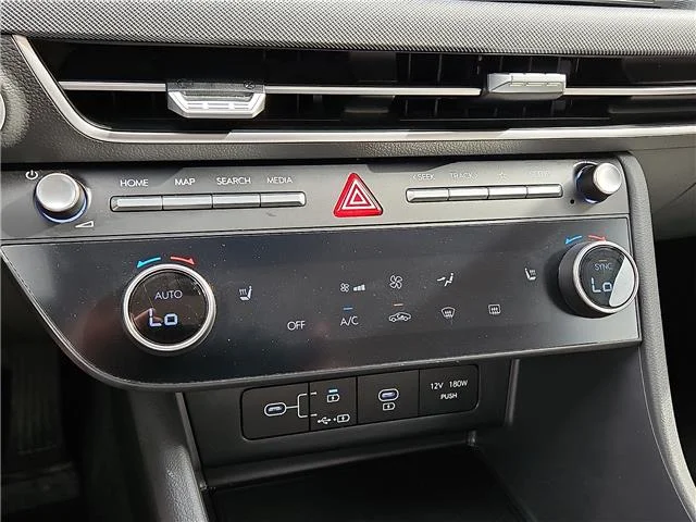 Used 2025 Black Hyundai SEL image 14