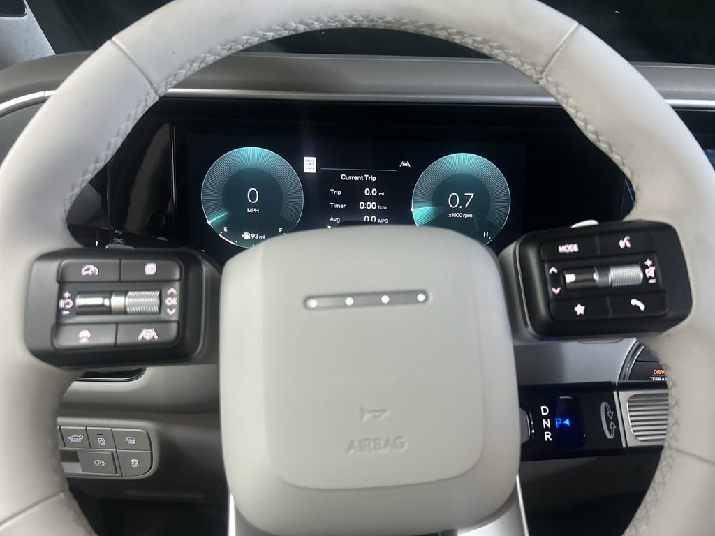 Used 2026 White Pearl Hyundai Limited image 23