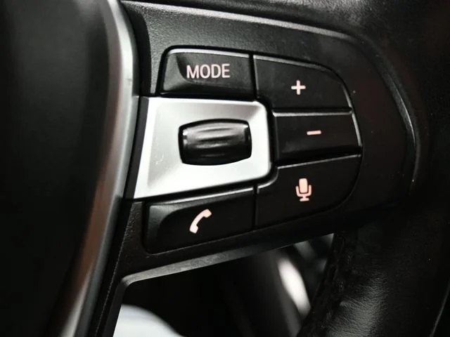 Used 2019 Black BMW sDrive30i image 26