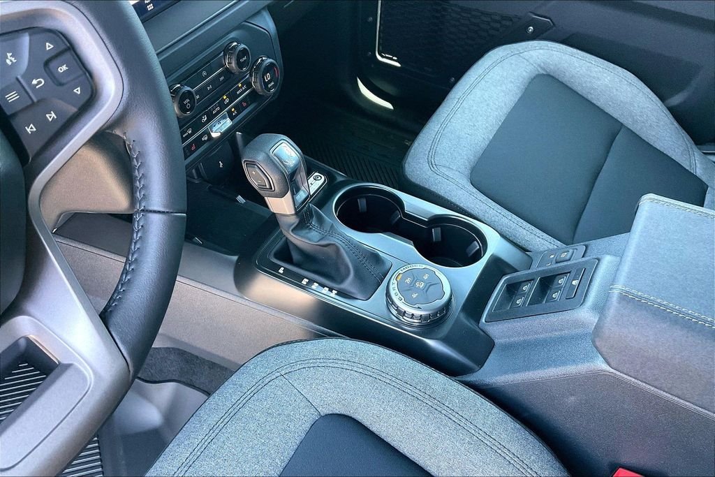 New 2026 Avalanche Gray Ford Big Bend image 7