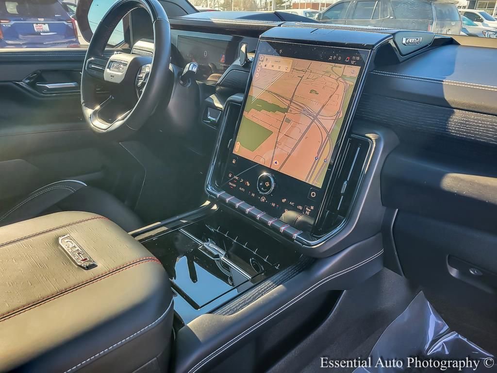 2025 GMC YUKON XL - Image 25