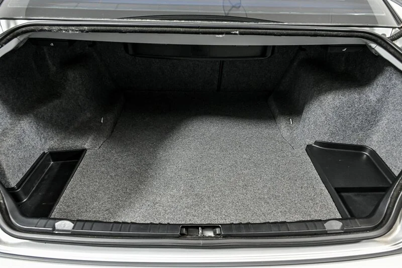 Used 2002 Titanium Silver Metallic BMW  image 11