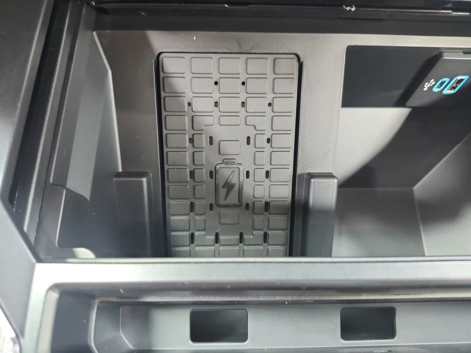 New 2026 Star White Metallic Tri-Coat Ford F-250® King Ranch® image 37