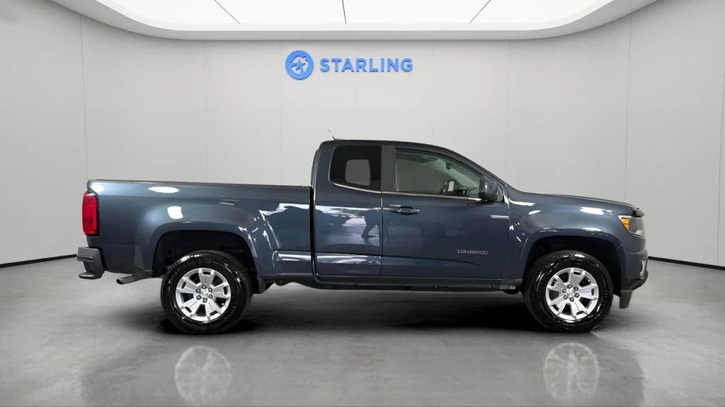 Used 2019 SHADOW GRAY METALLIC Chevrolet 2WD LT image 12