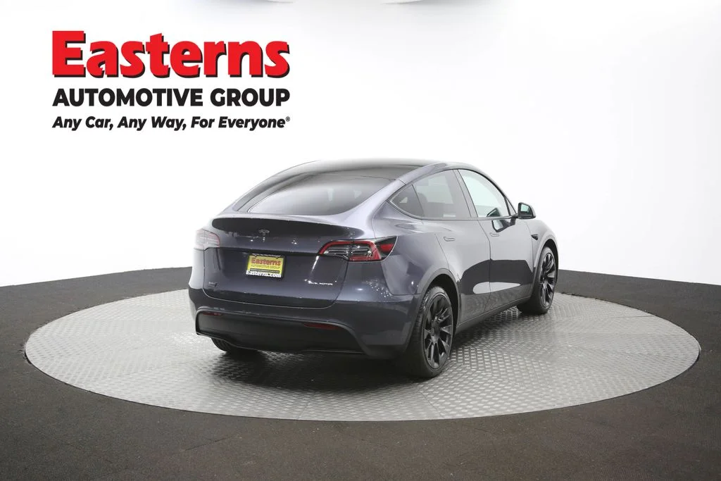 Used 2021 Gray Tesla Long Range image 34