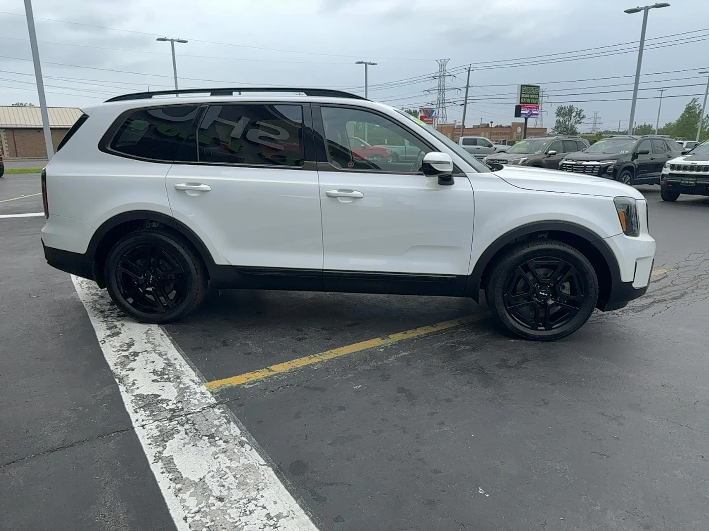 Used 2024 White Kia SX X-LINE image 7