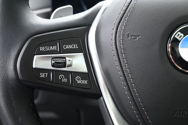 Used 2025 Gray BMW sDrive40i image 2