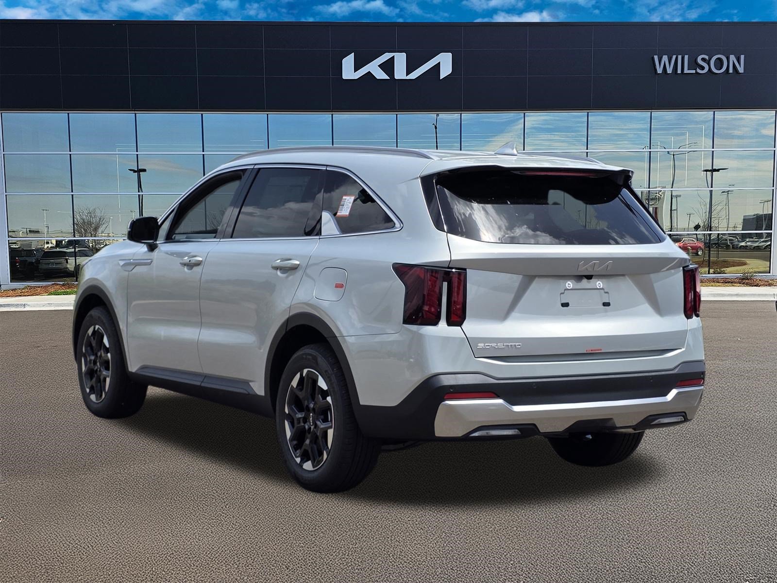 New 2026 Ivory Silver Kia S image 3