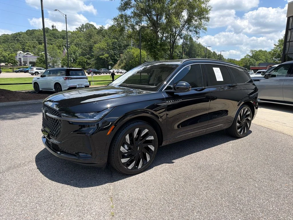 Used 2024 Black Metallic Lincoln Black Label image 5