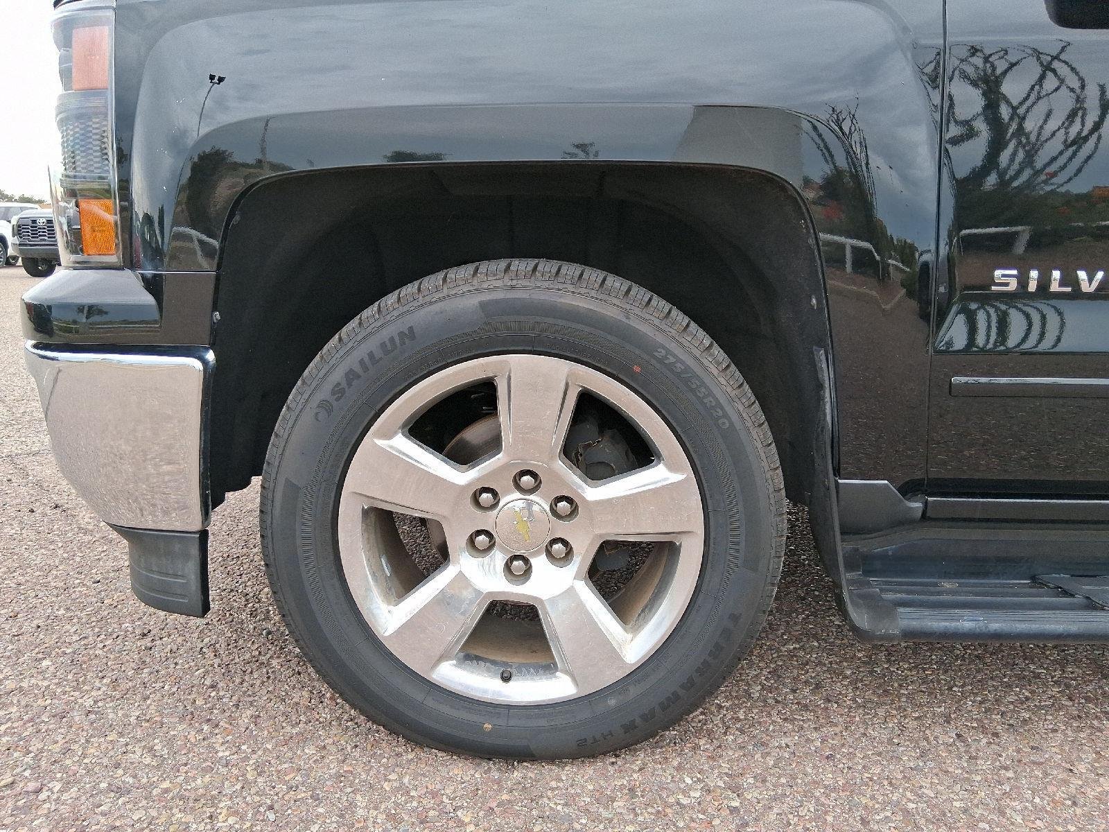 Used 2015 Black Chevrolet LT image 37