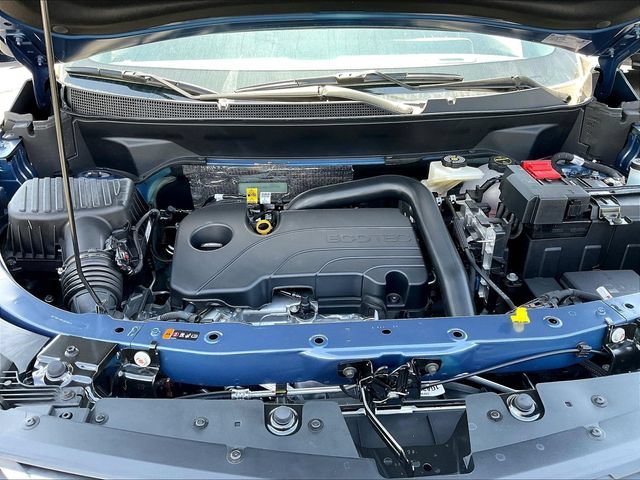 2027 Chevrolet Equinox LT - Photo 14