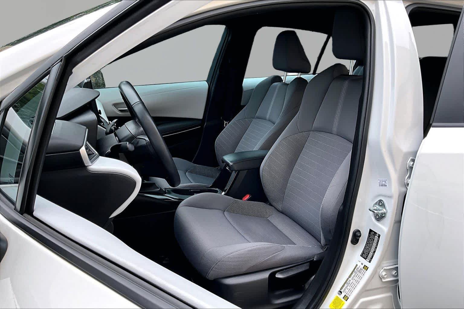Pre-Owned 2024 Toyota Corolla SE