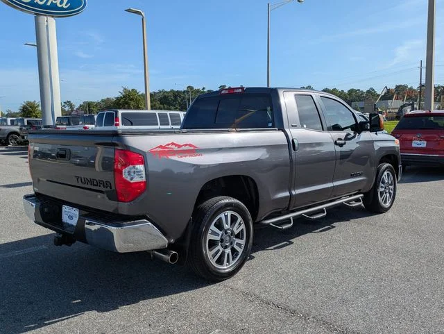 Used 2016 Magnetic Gray Metallic Toyota SR5 image 4