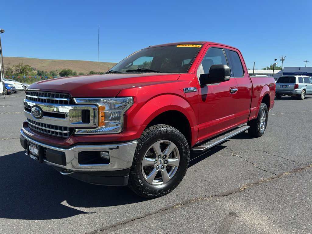 Used 2018 Red Ford XLT image 2