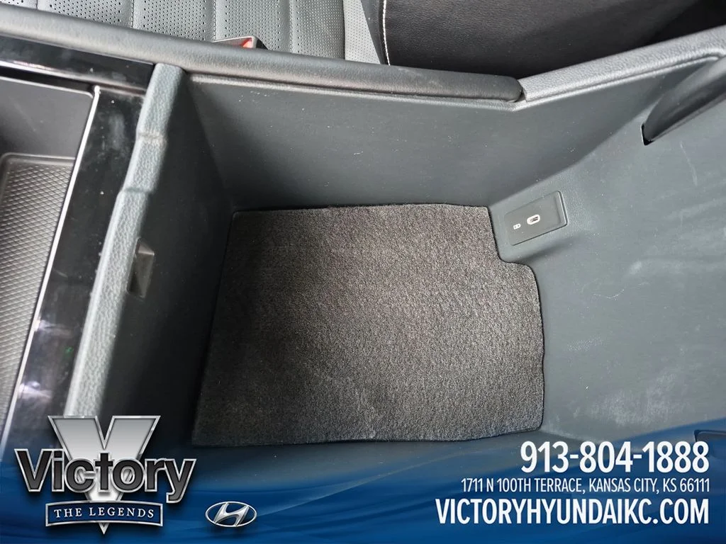 Used 2024 Silver Volkswagen 2.0T SEL image 26