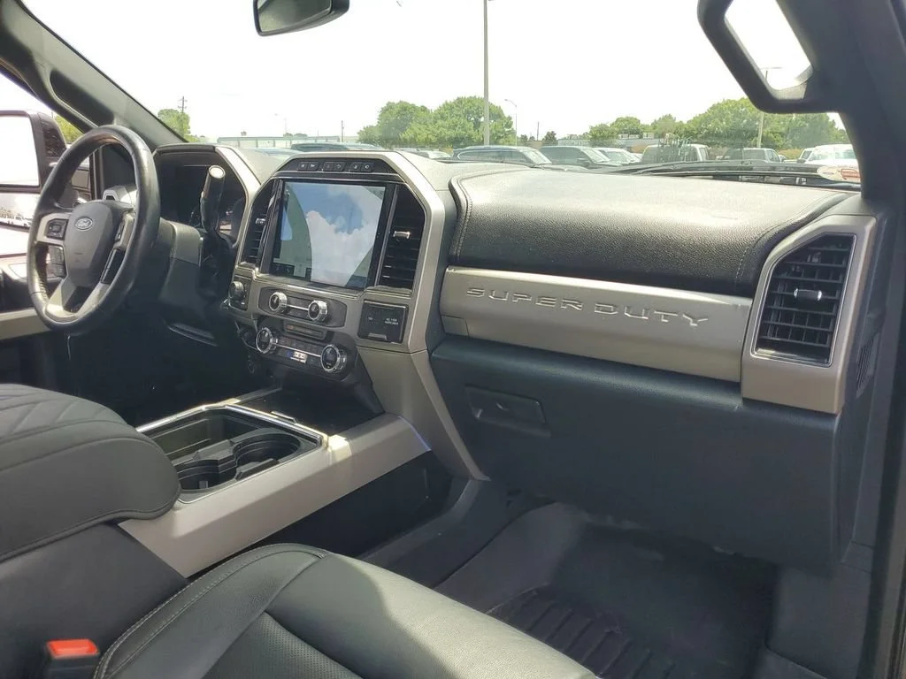 Used 2022 Blue Ford LARIAT image 36