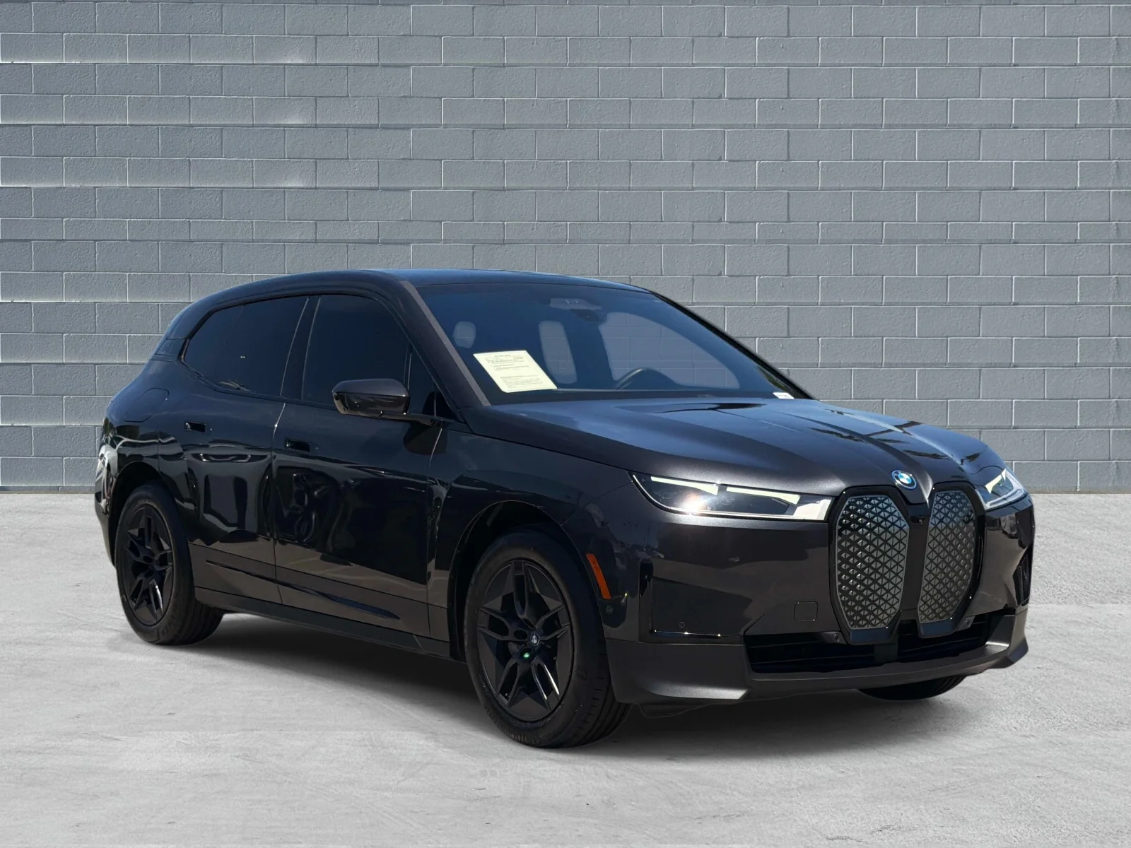 2024 BMW iX