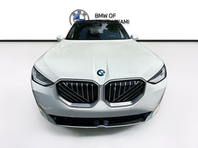 New 2026 White BMW 30 xDrive image 2