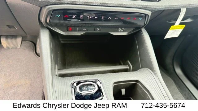 New 2026 White Jeep Laredo image 27