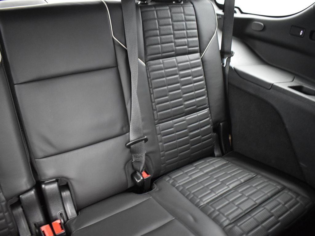 2022 CADILLAC ESCALADE - Image 36