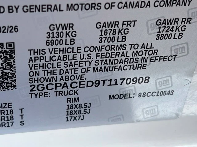 Used 2026 Summit White Chevrolet LT image 15