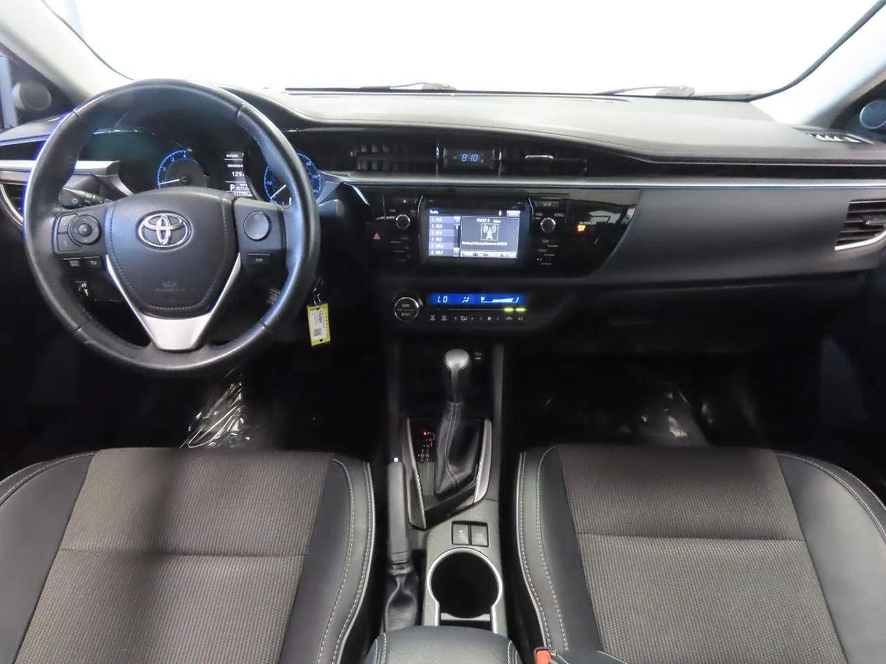 Used 2016 Classic Silver Metallic Toyota S Plus image 14