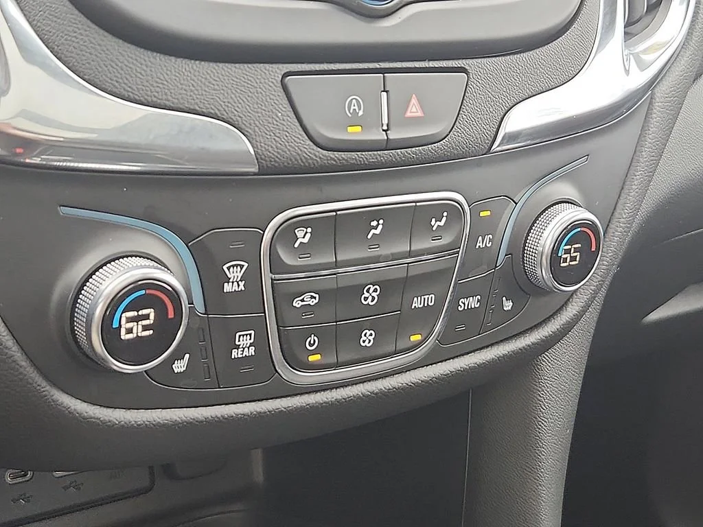 2023 Chevrolet Equinox LT - Photo 16