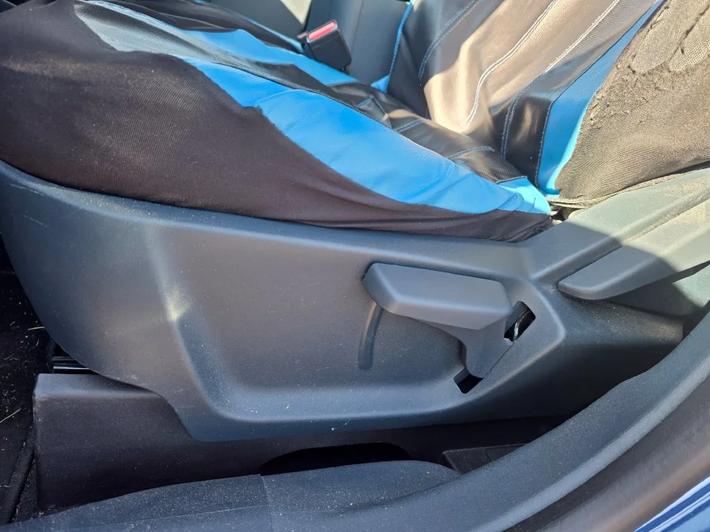 Used 2024 Blue Metallic Ford XL image 10