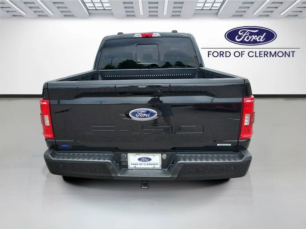 Used 2023 Black Ford XLT image 4