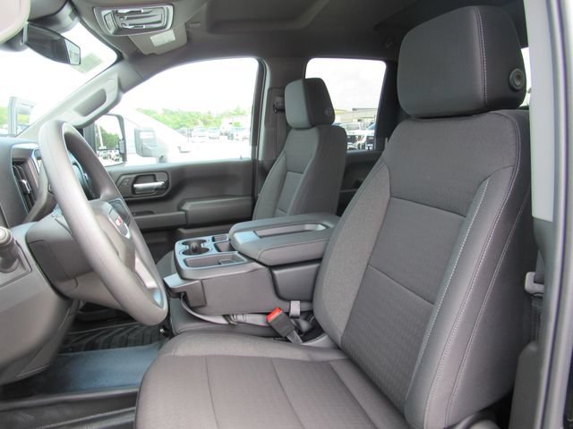 2026 GMC Sierra 2500HD Pro - Photo 13