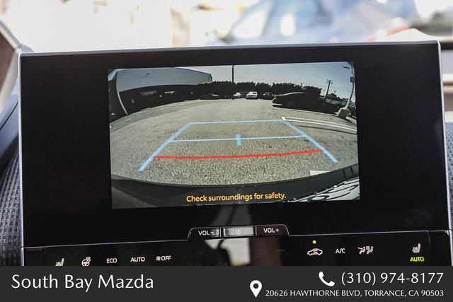 Used 2024  Toyota XLE image 21