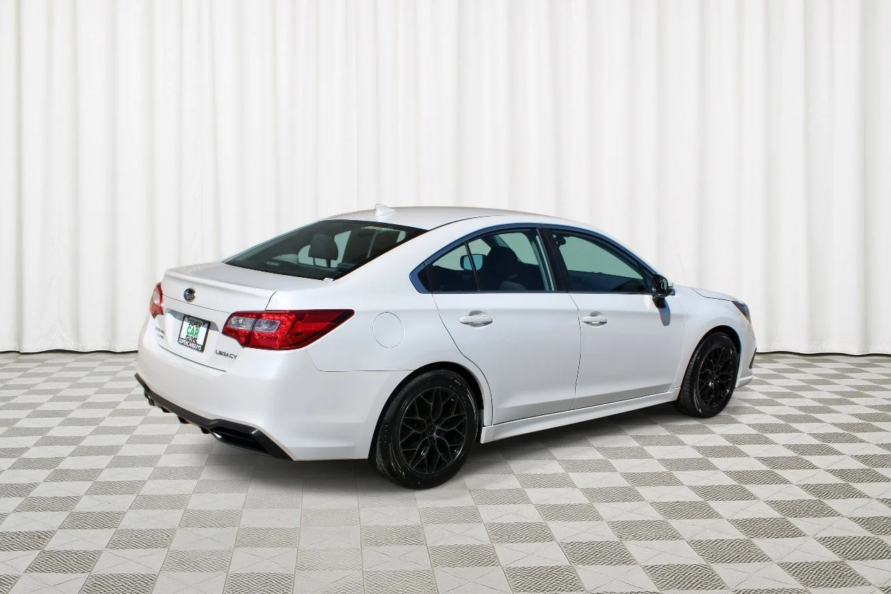 Used 2019 Crystal White Pearl Subaru Premium All-Wheel Drive image 4
