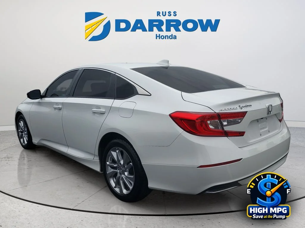Used 2018 White Honda LX image 3