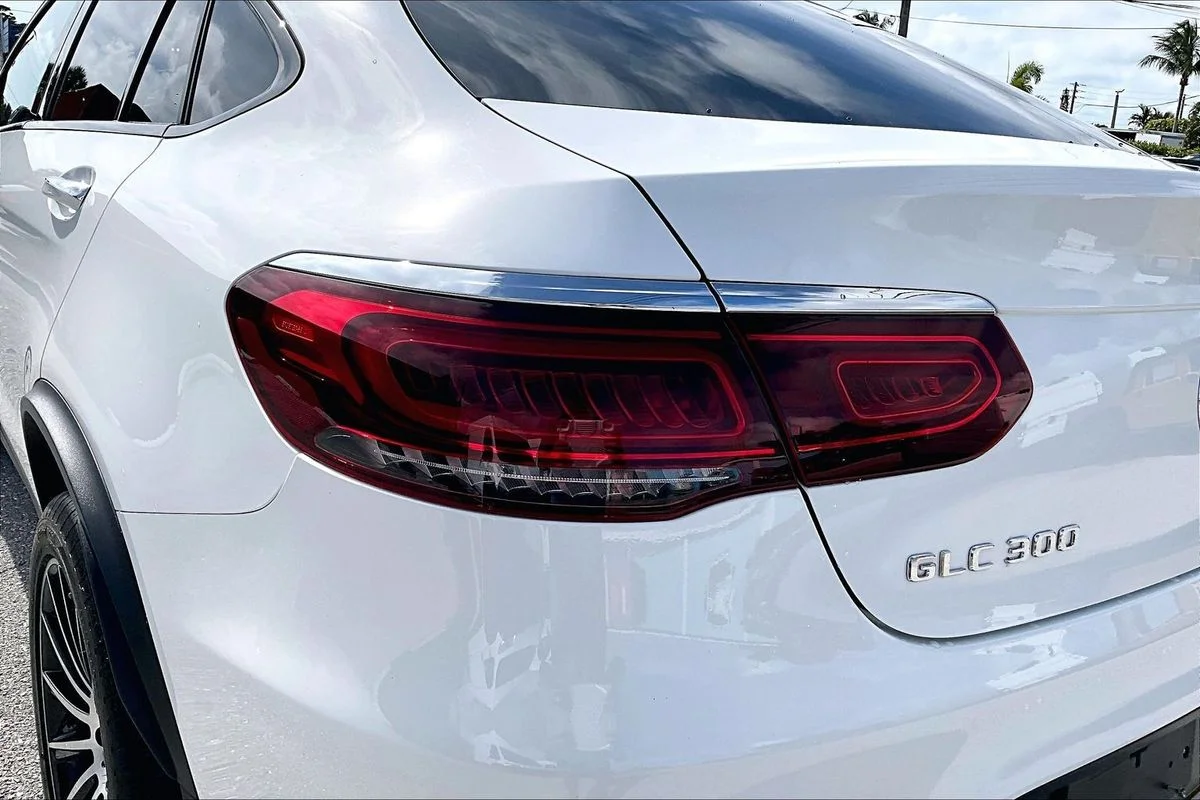 Used 2023 White Mercedes-Benz 4MATIC® Coupe image 23