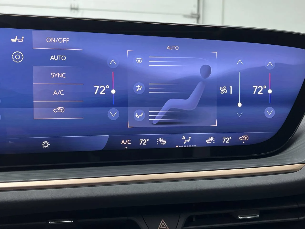 2026 Buick Envision Sport Touring - Photo 22