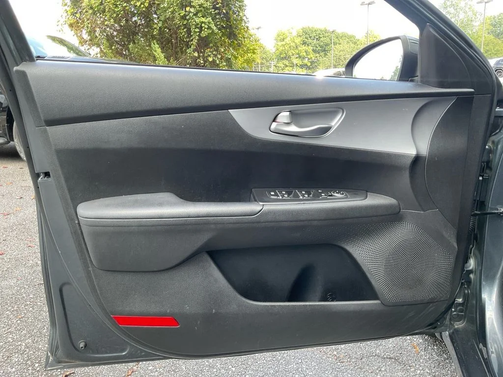 Used 2023 Gray Kia LXS image 29